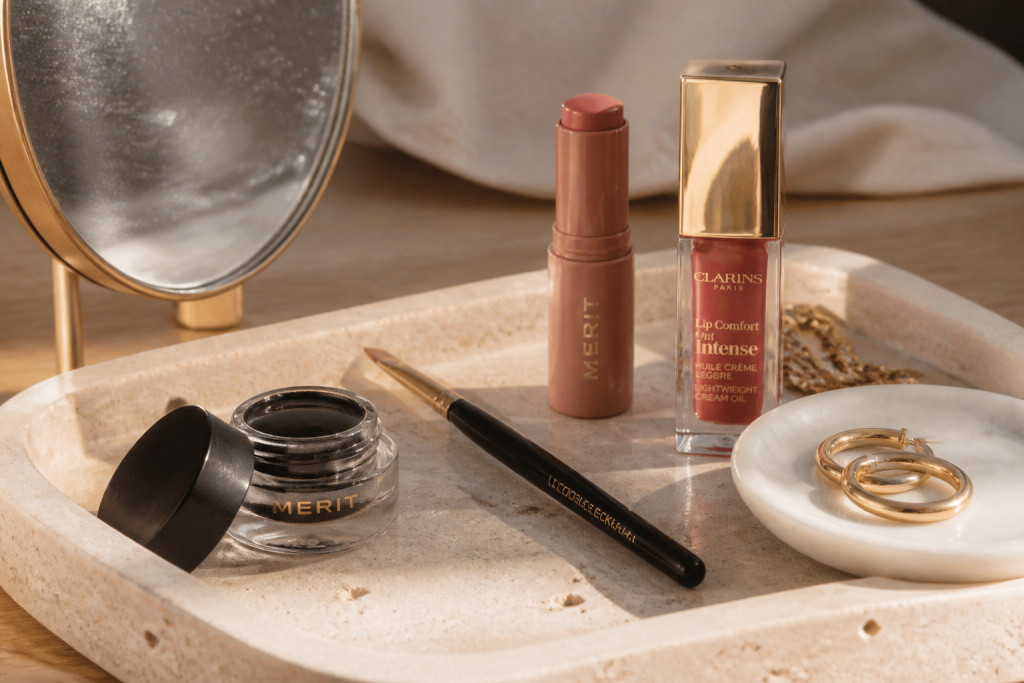 How to Do Cat Eye Makeup Without Redrawing It Six Times