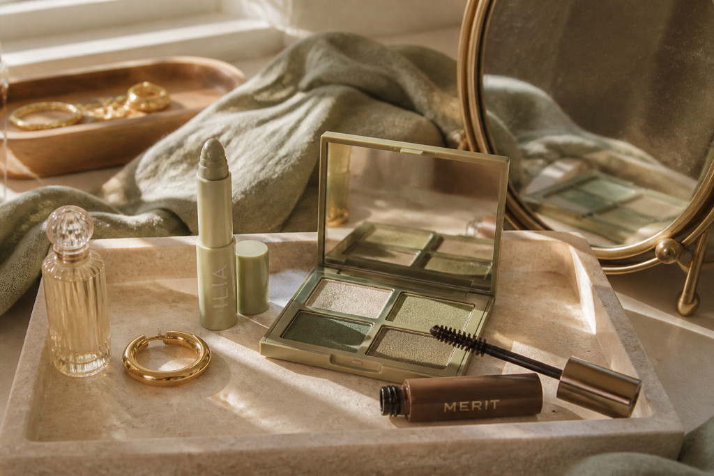11 Soft Green Eyeshadow Ideas for When Black Liner Feels Too Harsh